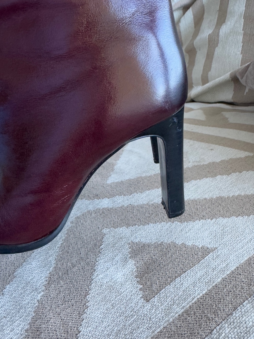 ZARA Leather Knee-High Heeled Boots in Burgundy - Picture 5 of 6